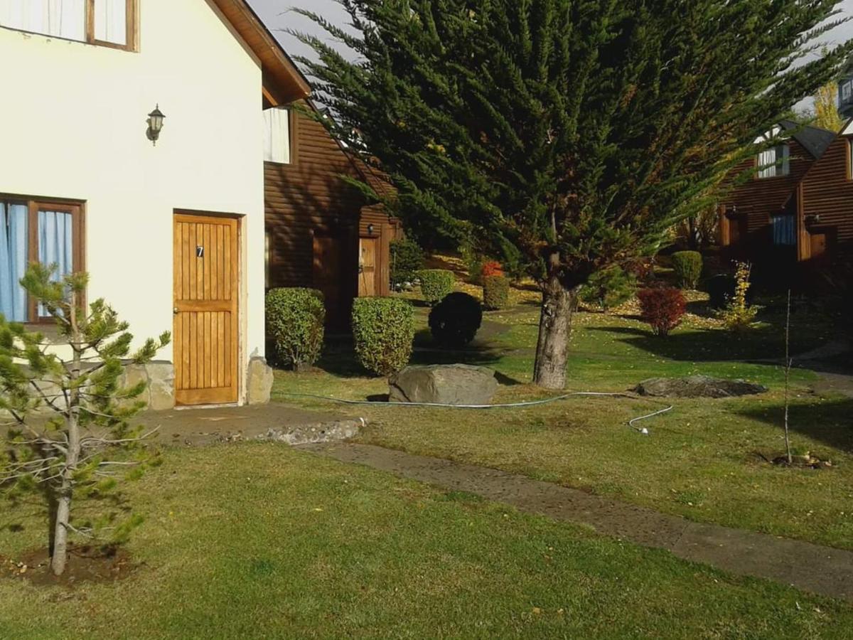 Cabanas Huenco El Calafate Exterior foto